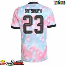 Camisa de Futebol Bélgica Michy Batshuayi #23 Equipamento Secundário Mundo 2026 Manga Curta